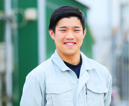 生産部　佐藤大地